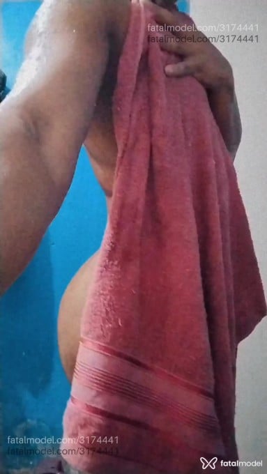 Acompanhante mulher com cabelo castanho de olhos castanhos em Chapecó - Caroline