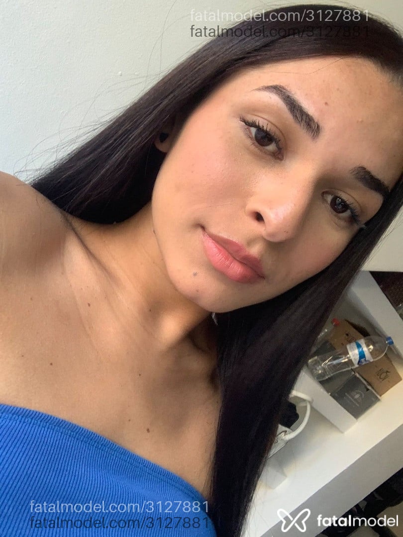 Acompanhante mulher trans morena (o) de olhos pretos em Rio de Janeiro - Agathinha