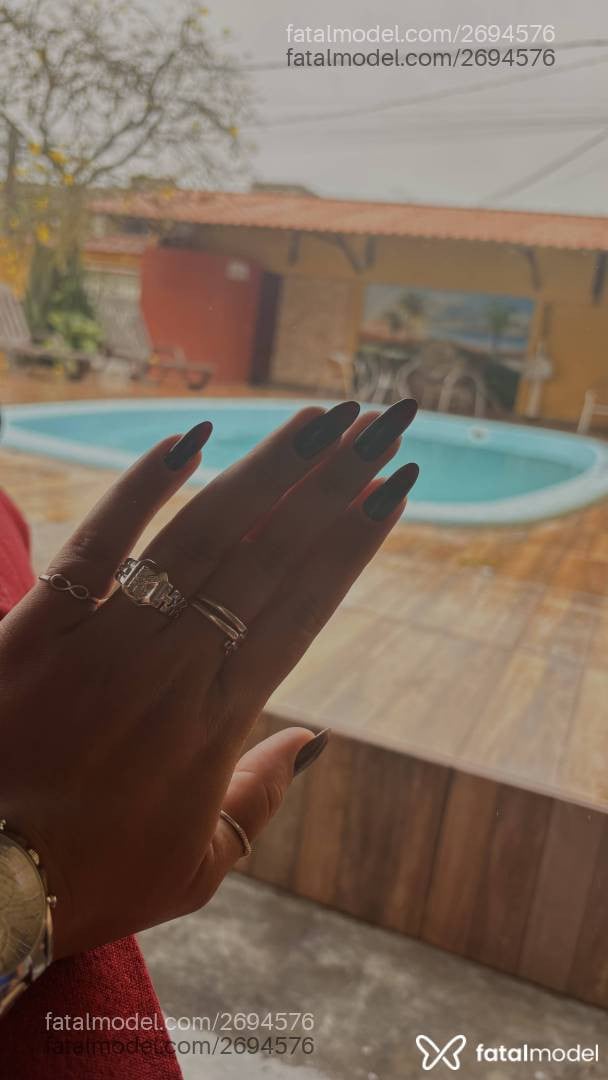 Acompanhante mulher morena (o) de olhos pretos - Khailla