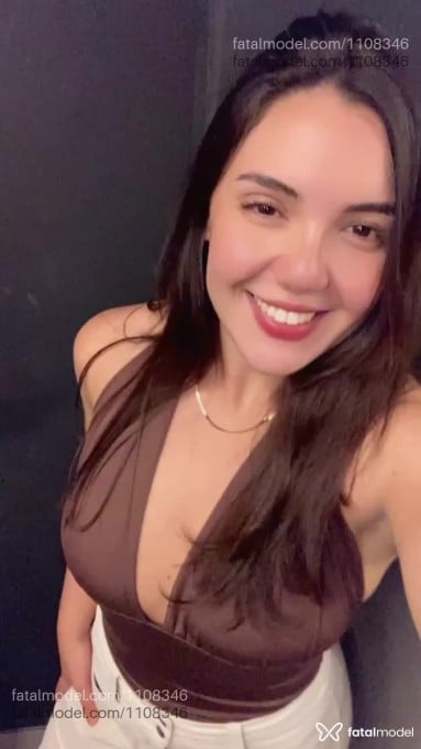 Acompanhante mulher com cabelo castanho de olhos castanhos em Cuiabá - Paola