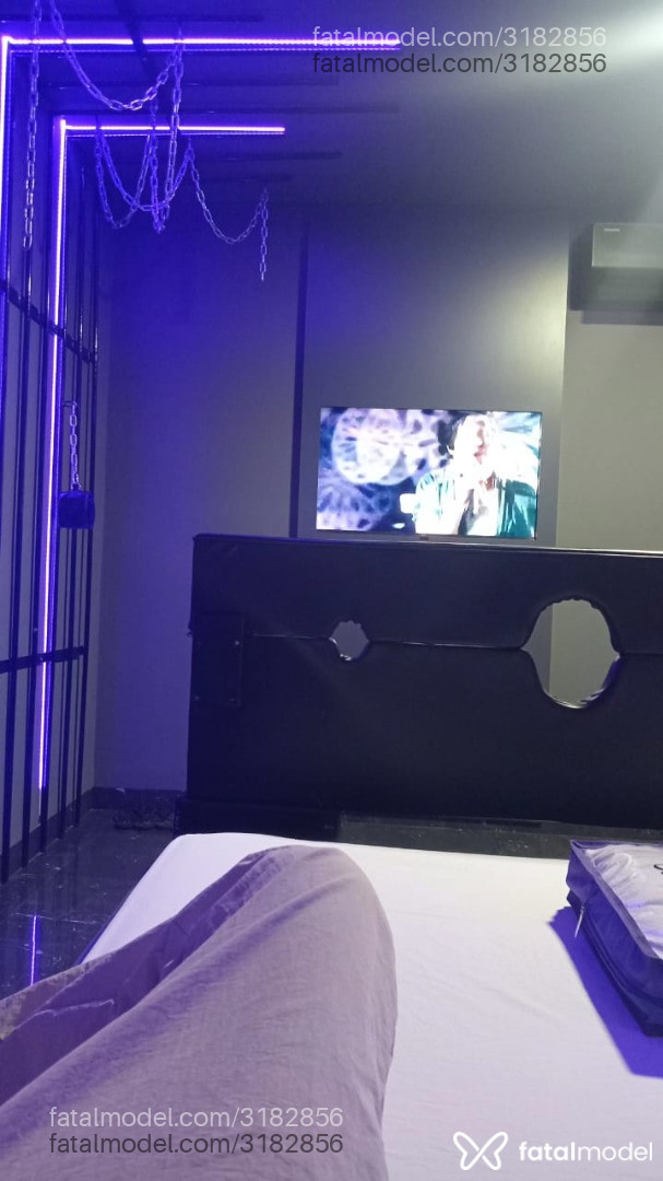 Acompanhante homem com cabelo castanho de olhos verdes em Montes Claros - Matheus Vinicius