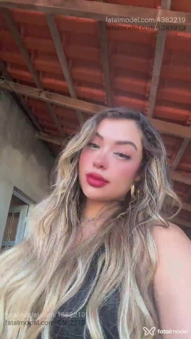 Acompanhante mulher loira (o) de olhos castanhos em São Paulo - Lara Silva