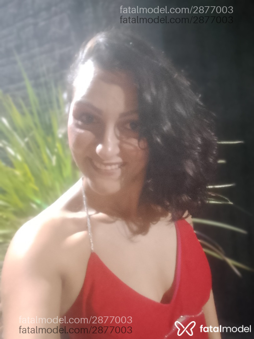 Acompanhante mulher com cabelo castanho de olhos castanhos em Foz do Iguaçu - Paola