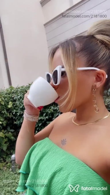 Acompanhante mulher loira (o) de olhos castanhos em São Paulo - Krystal