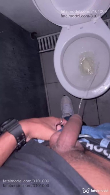 Acompanhante homem com cabelo castanho de olhos castanhos em Belo Horizonte - Findomnovinbh