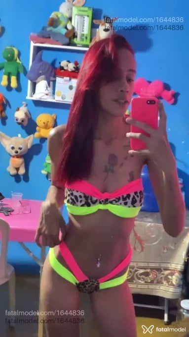 Acompanhante mulher ruiva (o) de olhos castanhos em Limeira - Yara Melo