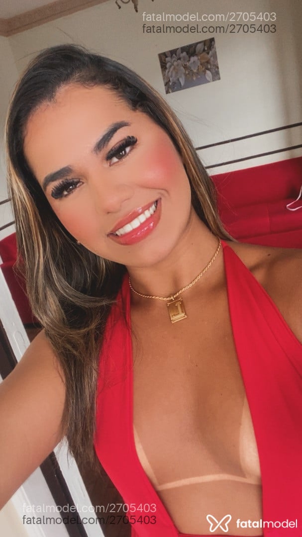 Acompanhante mulher trans morena (o) de olhos pretos em Belo Horizonte - Myrela