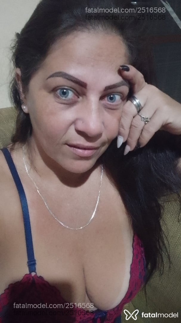 Acompanhante mulher morena (o) de olhos azuis em Jaú - Ale