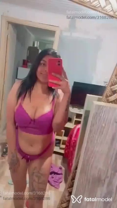 Acompanhante mulher morena (o) de olhos castanhos - Jheny Victoria