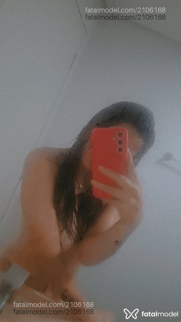 Acompanhante mulher com cabelo castanho de olhos castanhos em São Carlos Acompanhante mulher com cabelo castanho de olhos castanhos em São Carlos - Maria Eduarda