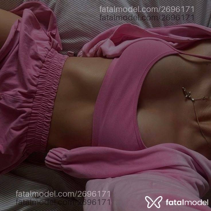 Acompanhante mulher loira (o) de olhos castanhos em Goiânia - Mel Ferrari