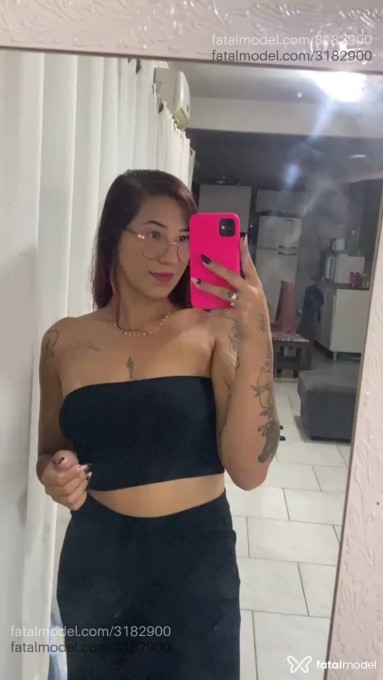 Acompanhante mulher ruiva (o) de olhos castanhos em Virtual Acompanhante mulher ruiva (o) de olhos castanhos em Virtual - Jade Alencar