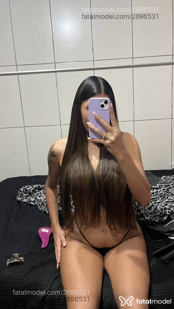 Acompanhante mulher morena (o) de olhos pretos em Valença - Agatha Duarte