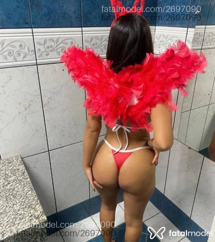 Acompanhante mulher morena (o) de olhos pretos em Catalão - Luana Campos