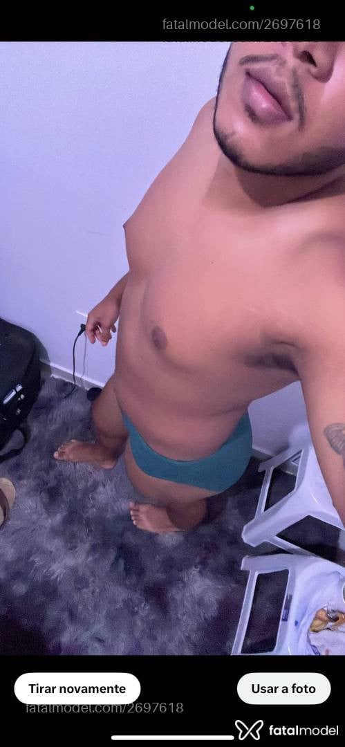 Acompanhante homem morena (o) de olhos pretos - Wilk Santos Acompanhante homem morena (o) de olhos pretos - Wilk Santos