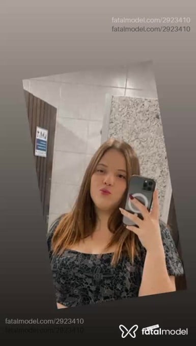 Acompanhante mulher ruiva (o) de olhos castanhos em São Paulo Acompanhante mulher ruiva (o) de olhos castanhos em São Paulo - Nany