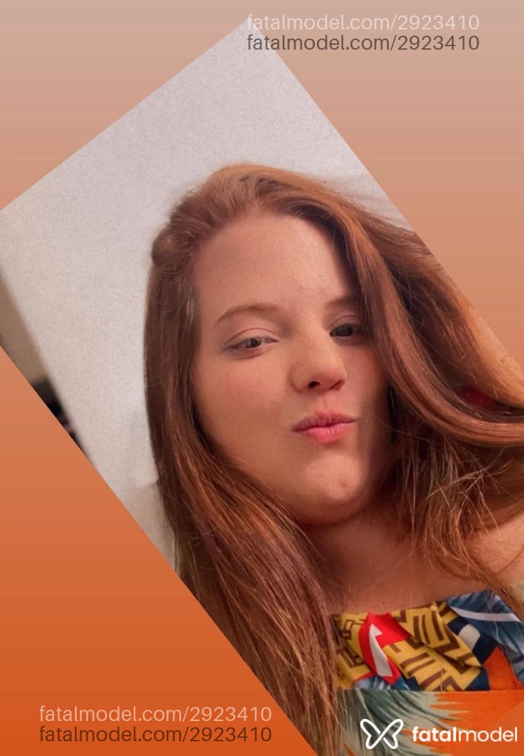 Acompanhante mulher ruiva (o) de olhos castanhos em São Paulo Acompanhante mulher ruiva (o) de olhos castanhos em São Paulo - Nany