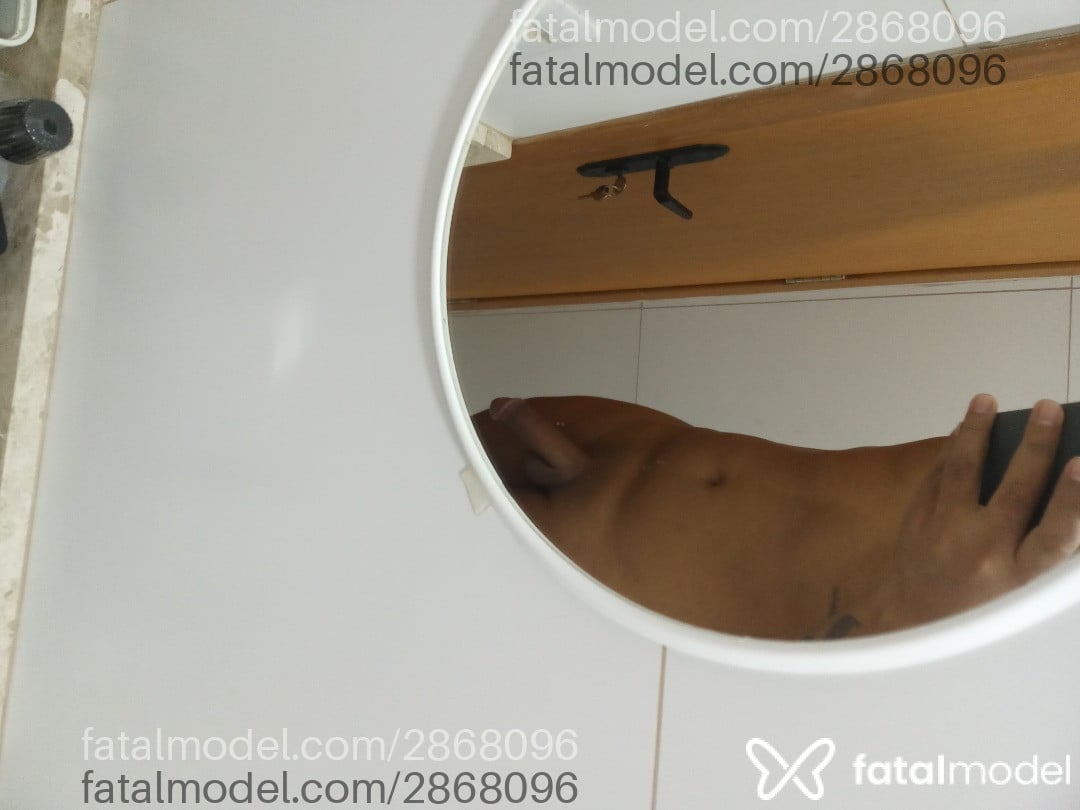 Acompanhante homem morena (o) de olhos pretos em Goiânia - Lucas