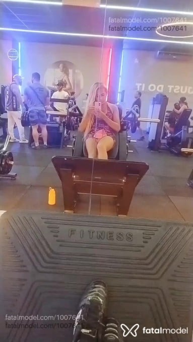 Acompanhante mulher trans loira (o) de olhos mel em Patos - Bárbara