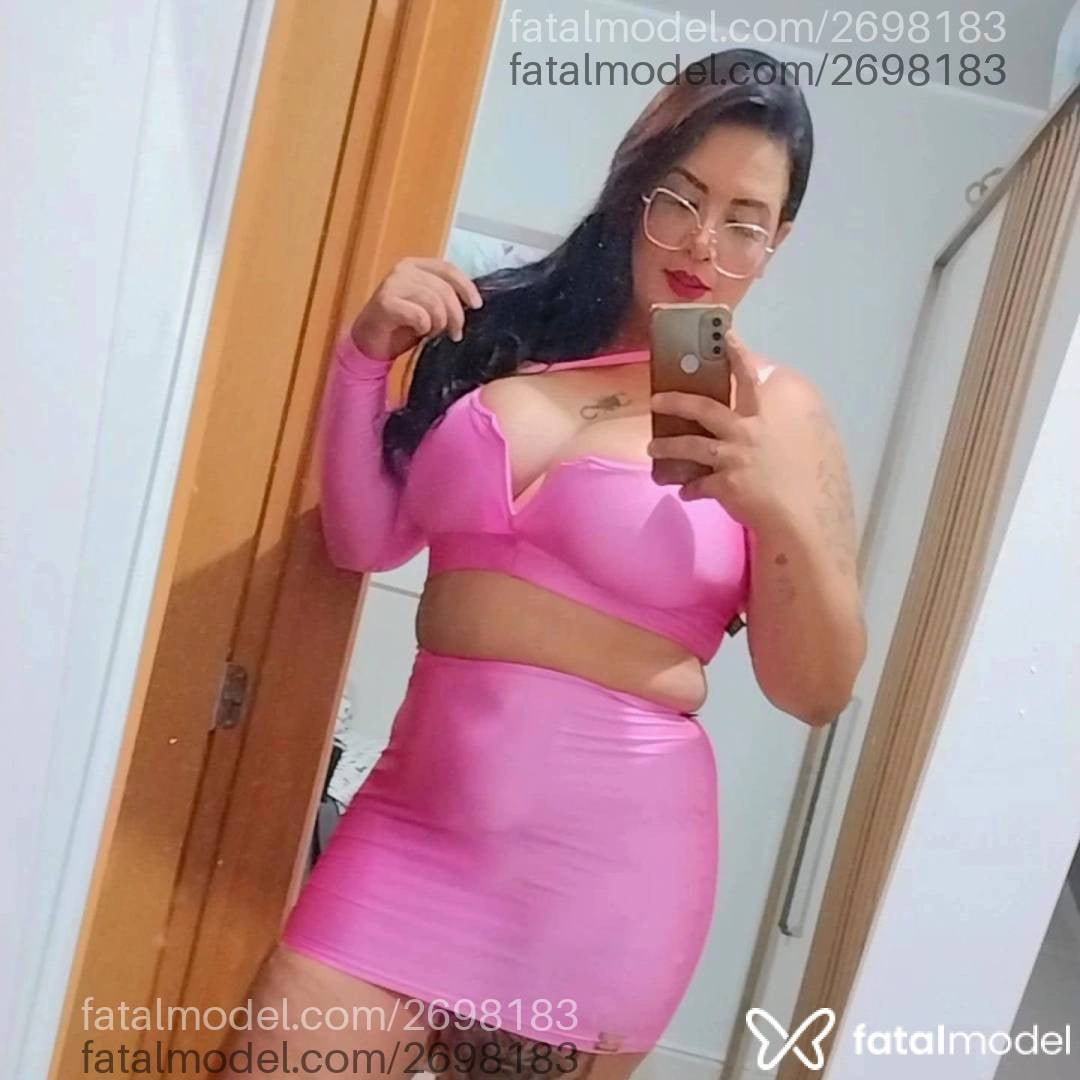 Acompanhante mulher morena (o) de olhos pretos - Babizinha Acompanhante mulher morena (o) de olhos pretos - Babizinha