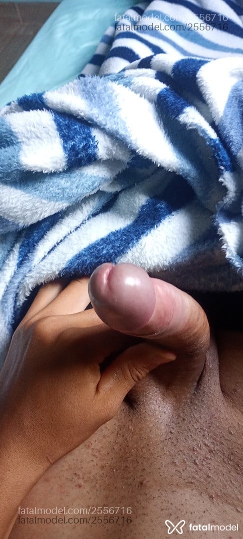 Acompanhante homem morena (o) de olhos verdes - Boladinho