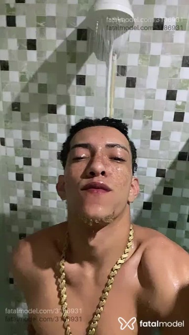Acompanhante homem morena (o) de olhos castanhos em Contagem - Srmartins