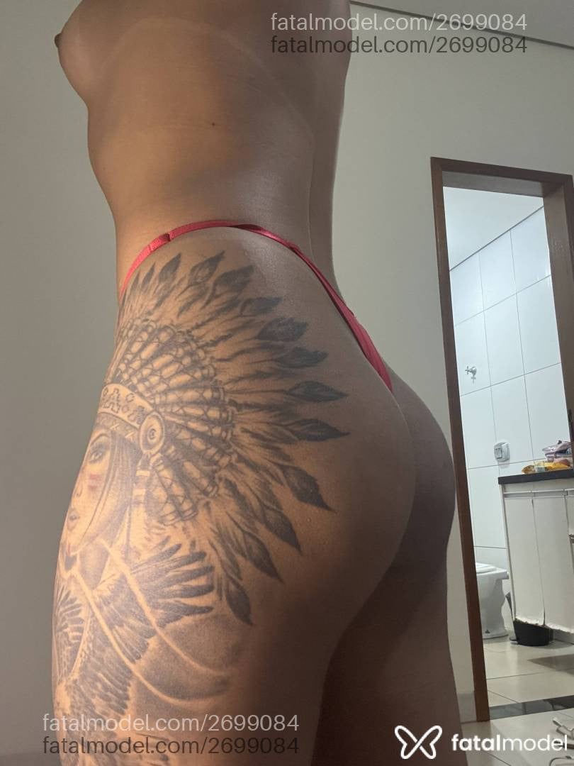 Acompanhante mulher morena (o) de olhos mel em Campo Verde - Bella