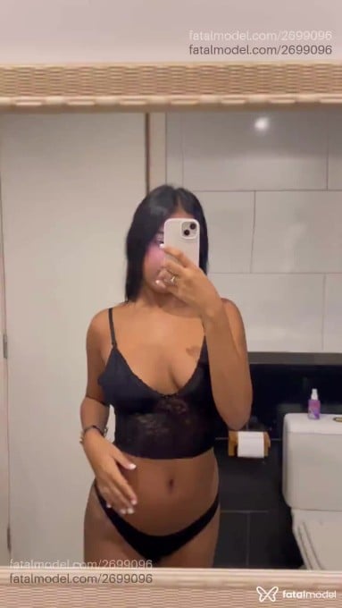Acompanhante mulher morena (o) de olhos castanhos em Rio de Janeiro - Ayla