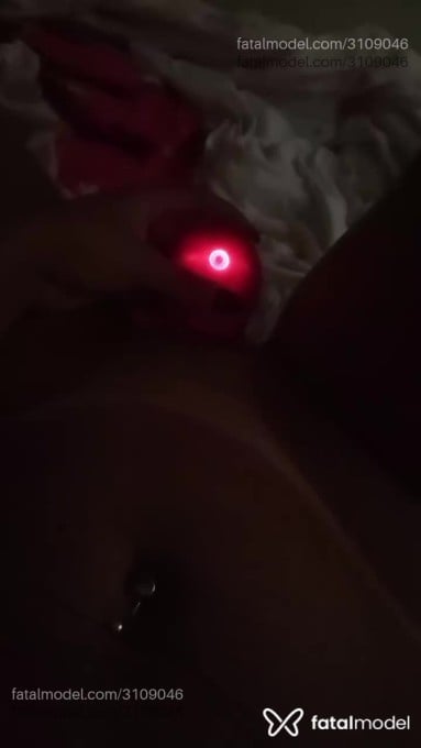 Acompanhante mulher com cabelo castanho de olhos castanhos em Virtual - Samilly