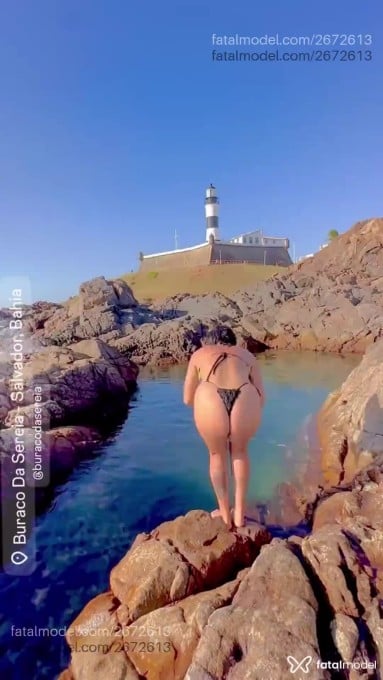 Acompanhante mulher morena (o) de olhos castanhos em Alta Floresta Acompanhante mulher morena (o) de olhos castanhos em Alta Floresta - Maitê Brasil