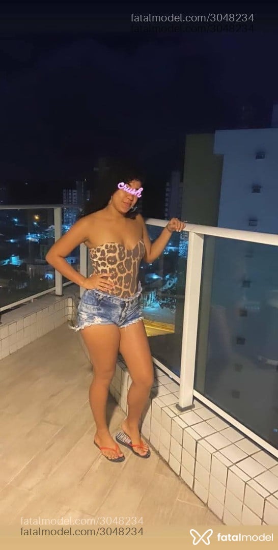 Acompanhante mulher morena (o) de olhos castanhos em João Pessoa - Manu