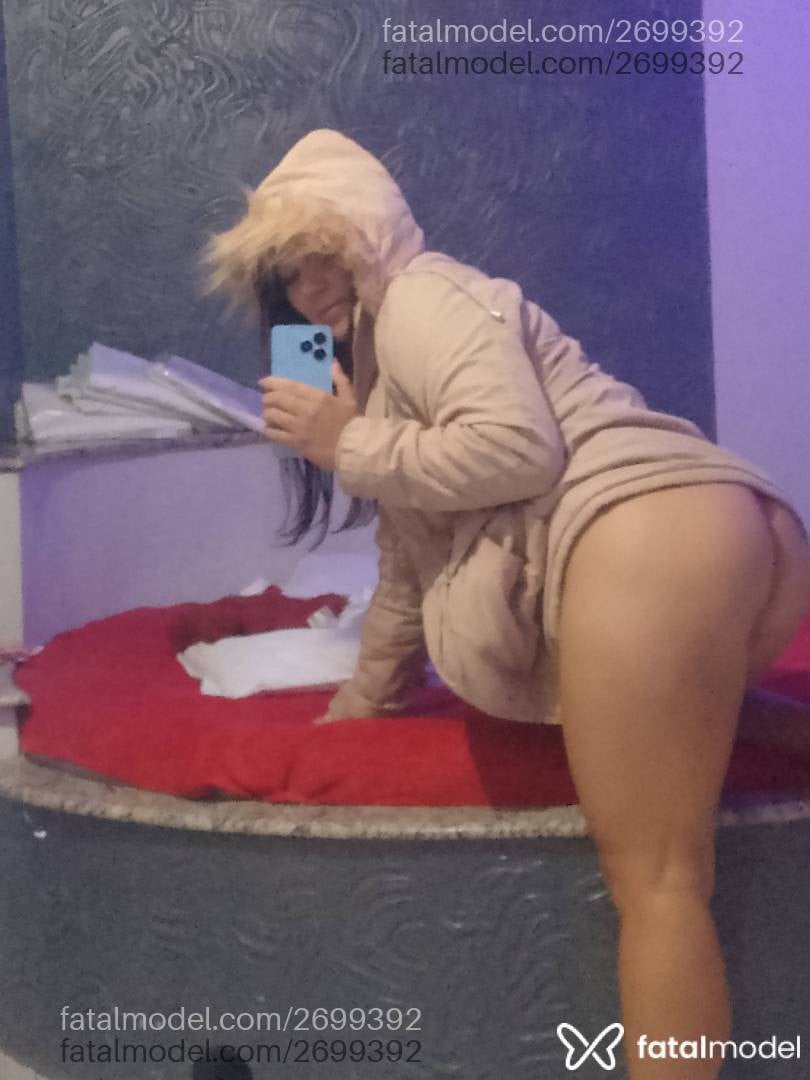 Acompanhante mulher com cabelo castanho de olhos pretos em Nova Prata - Izabela Souza