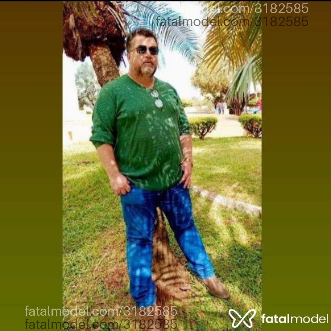 Acompanhante homem morena (o) de olhos castanhos em Guaratinguetá Acompanhante homem morena (o) de olhos castanhos em Guaratinguetá - Fofo Mistério