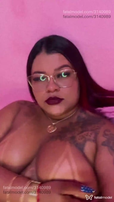 Acompanhante mulher ruiva (o) de olhos castanhos em Porto Velho - Uvinha