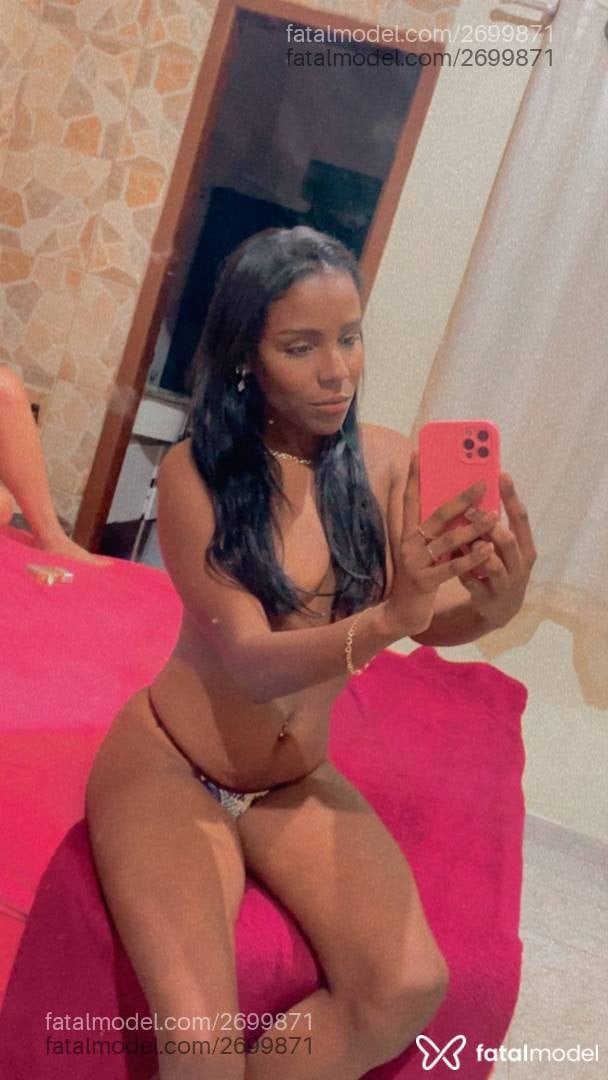 Acompanhante mulher morena (o) de olhos pretos em Muriaé Acompanhante mulher morena (o) de olhos pretos em Muriaé - Julia Alencar