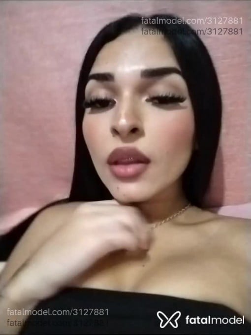 Acompanhante mulher trans morena (o) de olhos pretos em Rio de Janeiro - Agathinha