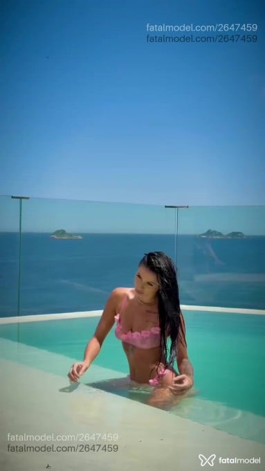 Acompanhante mulher com cabelo castanho de olhos castanhos em Rio de Janeiro - Bianca Freitas