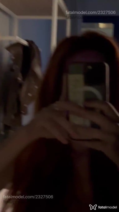 Acompanhante mulher ruiva (o) de olhos mel em São Paulo - Lua Rouge