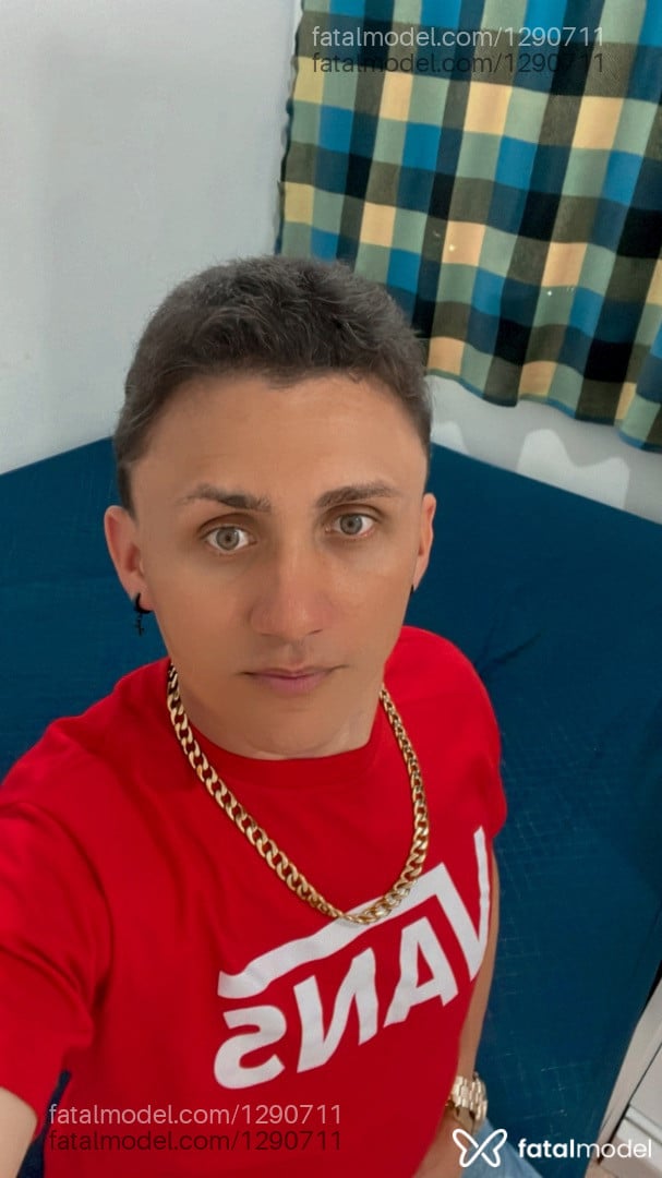 Acompanhante homem morena (o) de olhos verdes em São Paulo Acompanhante homem morena (o) de olhos verdes em São Paulo - Faby fabyano