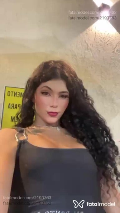 Acompanhante mulher trans morena (o) de olhos castanhos em Agrestina - Eumariaevellynreal