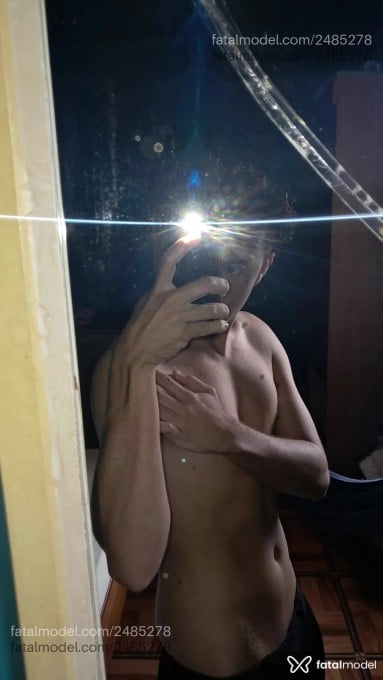Acompanhante homem com cabelo castanho de olhos pretos em Porto Velho - Novnho