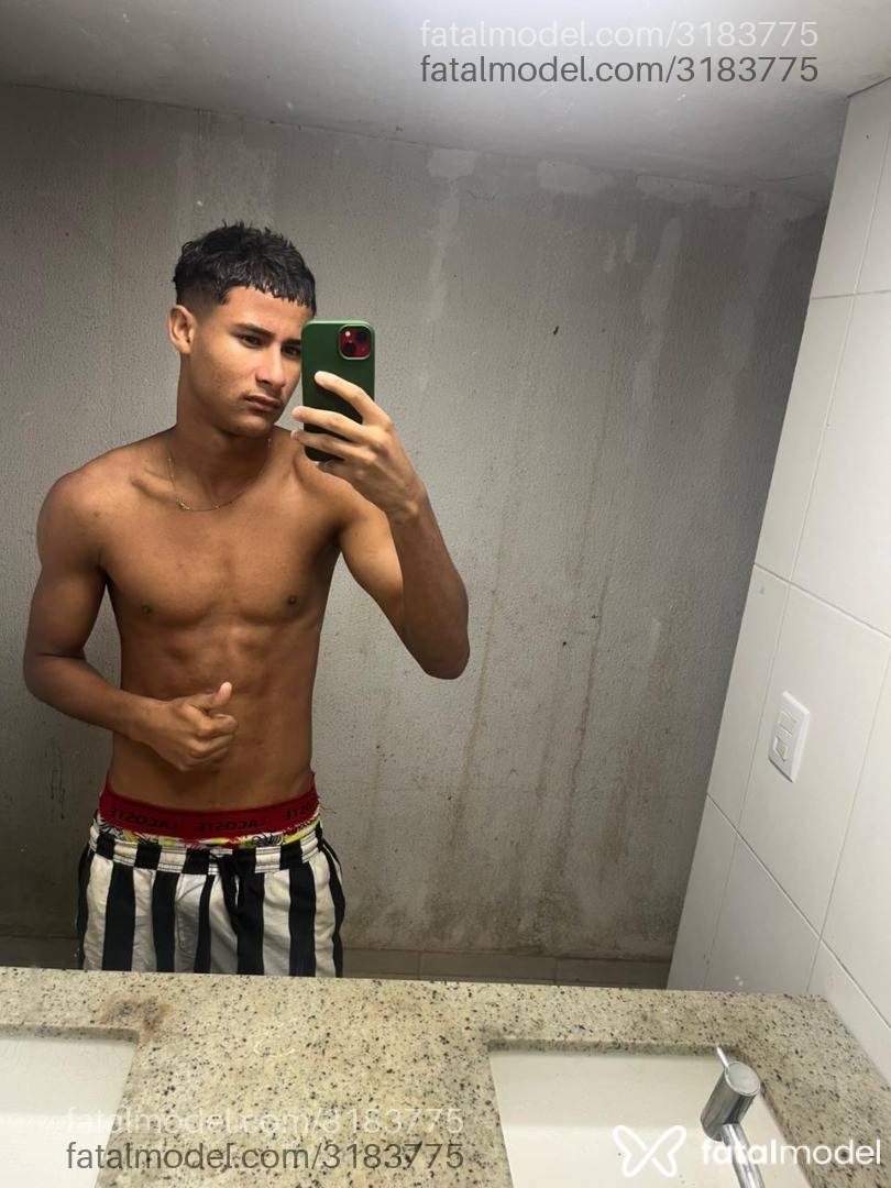 Acompanhante homem com cabelo castanho de olhos castanhos em Itaquaquecetuba - Marcelinho