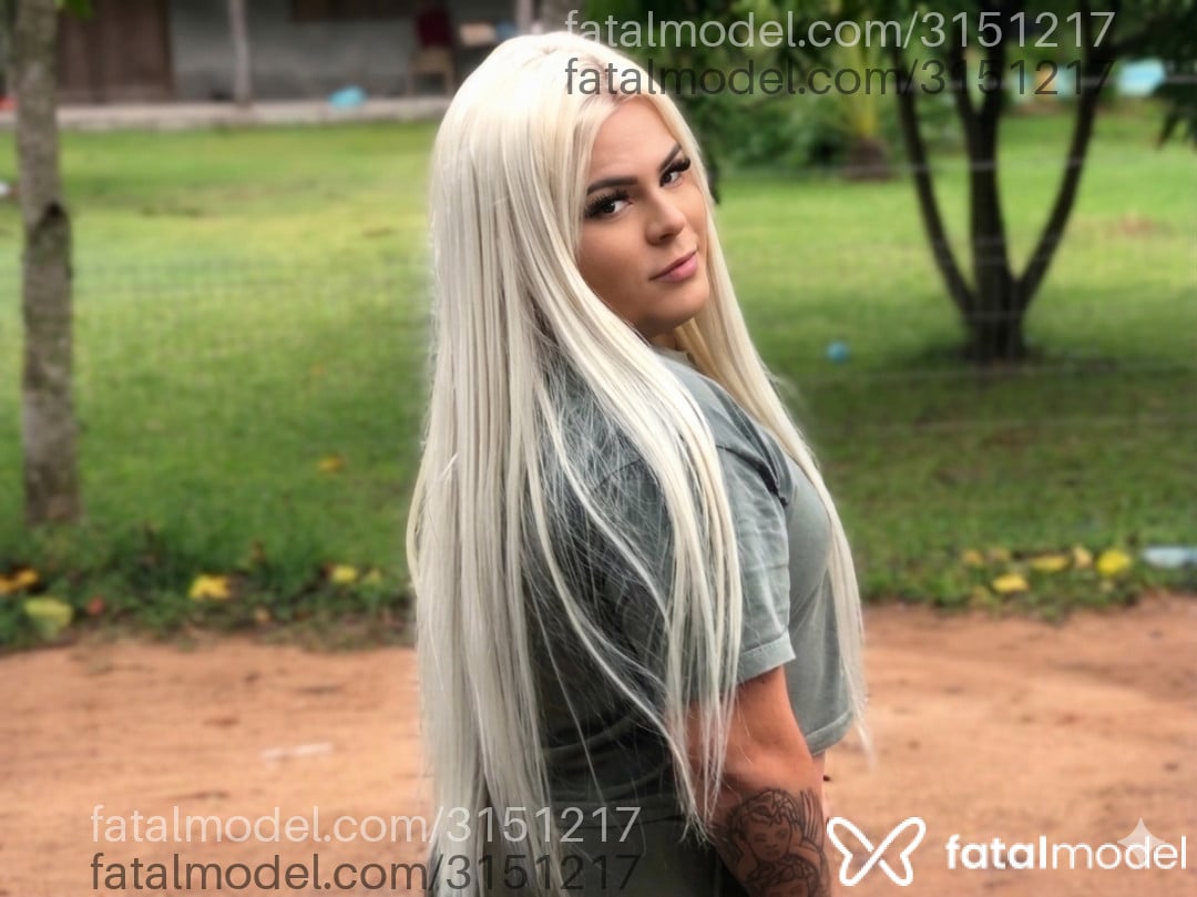 Acompanhante mulher trans loira (o) de olhos castanhos em Parobé Acompanhante mulher trans loira (o) de olhos castanhos em Parobé - Schmitz Mel