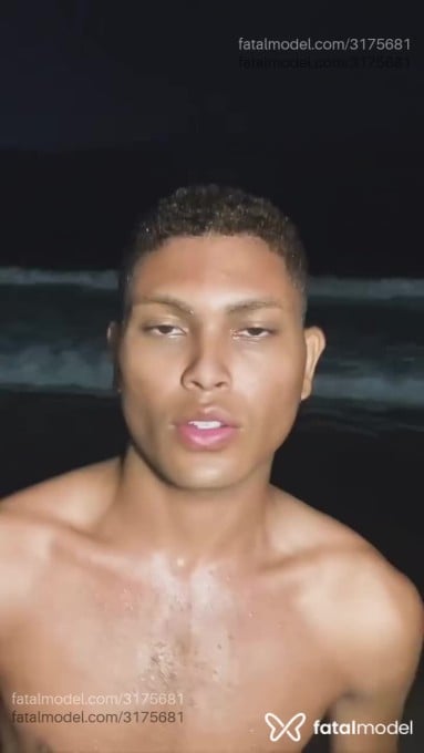 Acompanhante homem ruiva (o) de olhos castanhos em Salvador - Gael Pivanni