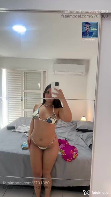 Acompanhante mulher com cabelo castanho de olhos castanhos - Bianca Castro