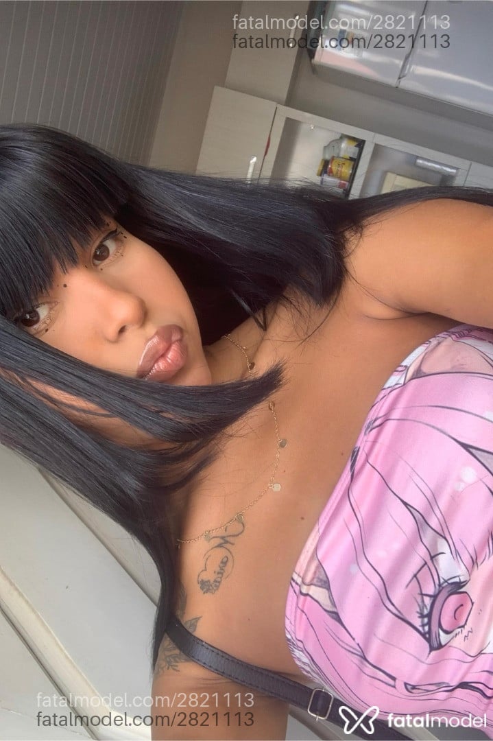 Acompanhante mulher trans morena (o) de olhos verdes em Curitiba Acompanhante mulher trans morena (o) de olhos verdes em Curitiba - Yasmim