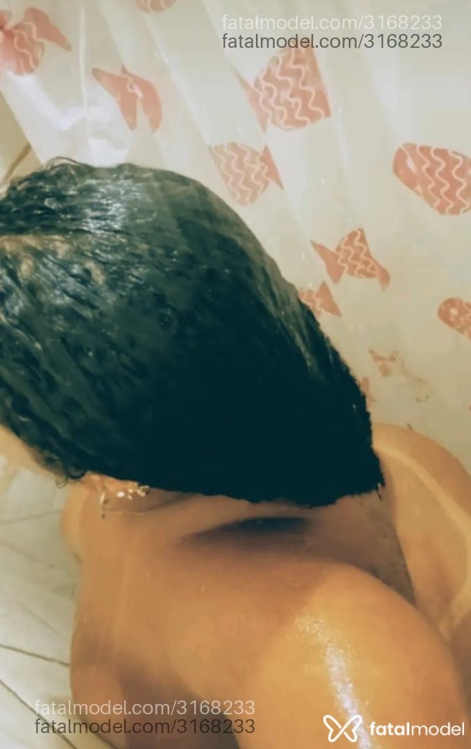 Acompanhante mulher com cabelo castanho de olhos pretos em Biguaçu - Tifany