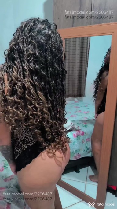 Acompanhante mulher loira (o) de olhos castanhos em Serra - Yara Maravilha