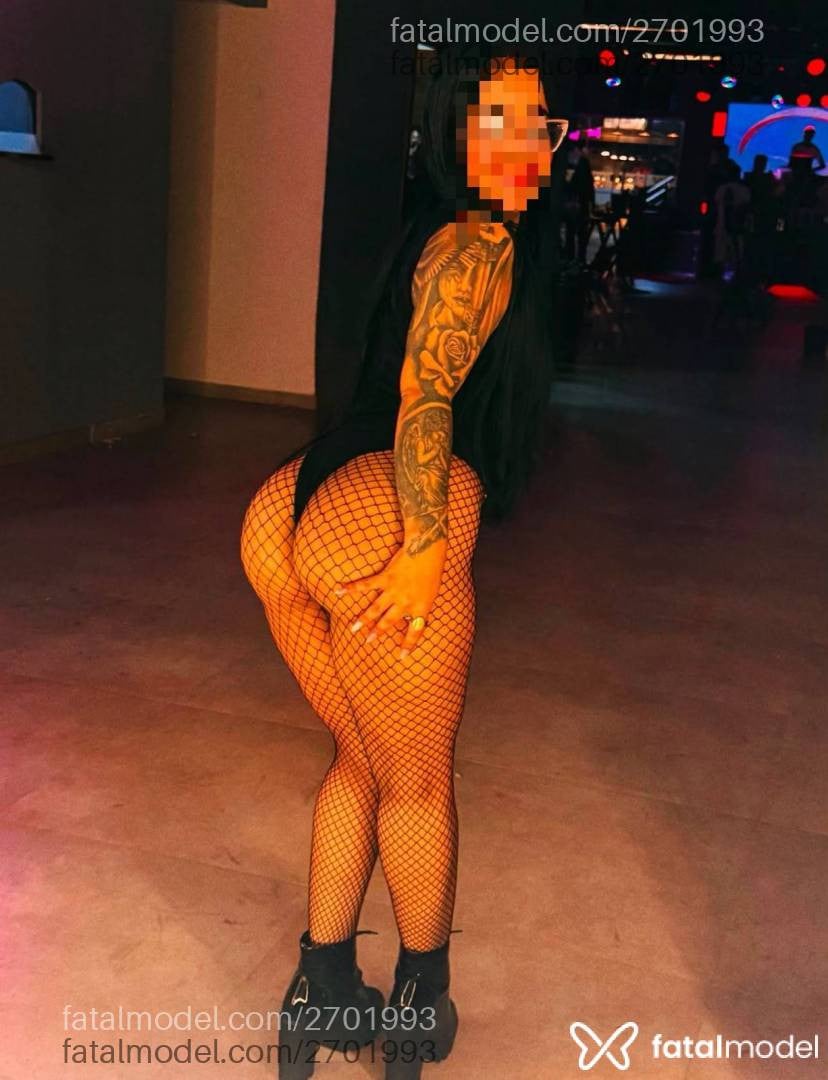 Acompanhante mulher com cabelo castanho de olhos castanhos - Bianca