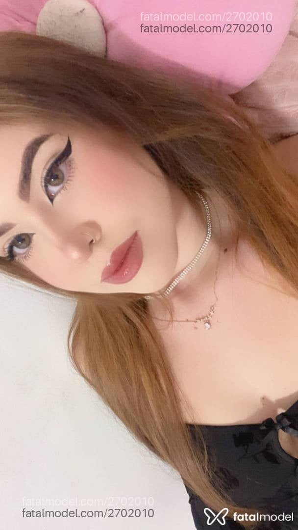 Acompanhante mulher com cabelo castanho de olhos verdes em Osasco Acompanhante mulher com cabelo castanho de olhos verdes em Osasco - Bella Martini